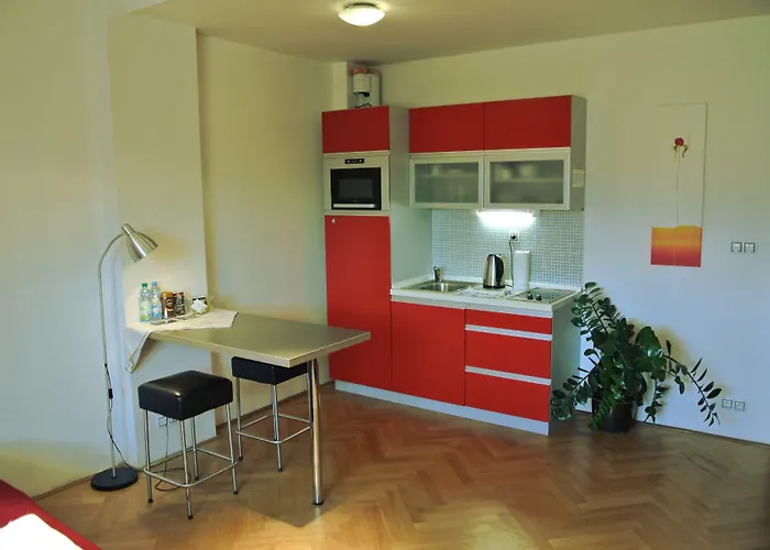Apartment Letna *