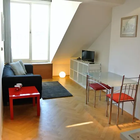 아파트 레트나 아파트먼트 프라하